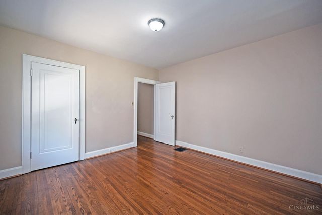 3955 Ardmore Avenue, Cincinnati, OH 45229