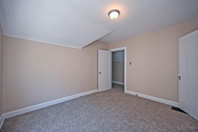 3955 Ardmore Avenue, Cincinnati, OH 45229