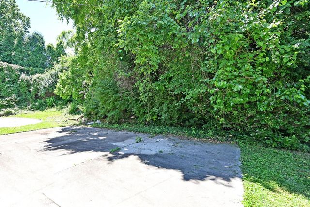 3955 Ardmore Avenue, Cincinnati, OH 45229