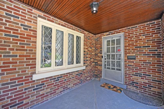 3955 Ardmore Avenue, Cincinnati, OH 45229