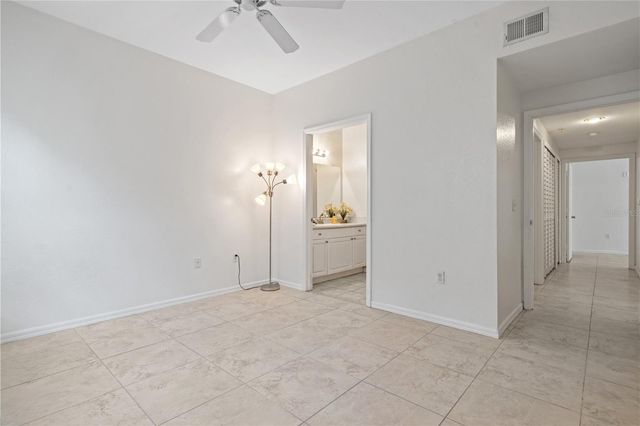 5561 ROSEHILL ROAD 103, Sarasota, FL 34233