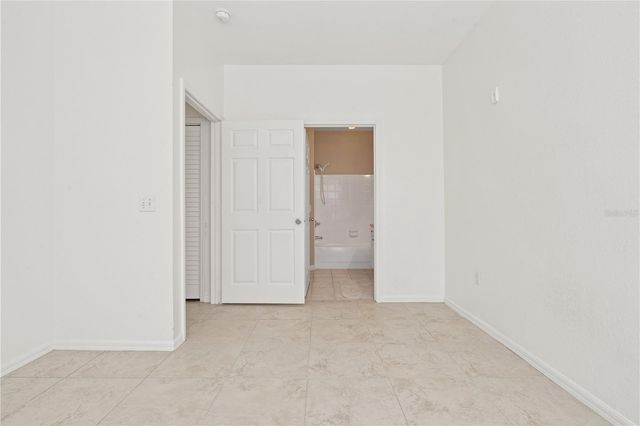 5561 ROSEHILL ROAD 103, Sarasota, FL 34233