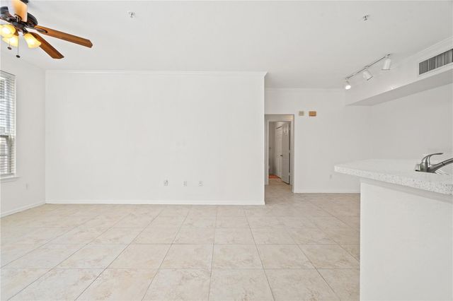 5561 ROSEHILL ROAD 103, Sarasota, FL 34233