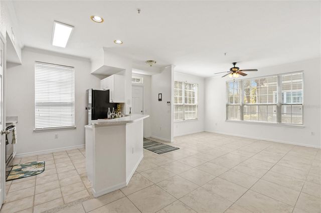 5561 ROSEHILL ROAD 103, Sarasota, FL 34233
