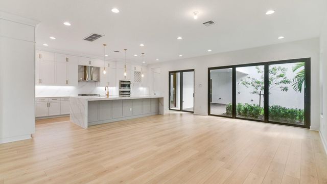 13136 Alton Road, Palm Beach Gardens, FL 33418