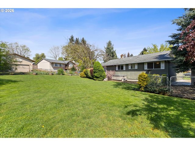 8448 Sw CHELAN Ct, Tualatin, OR 97062