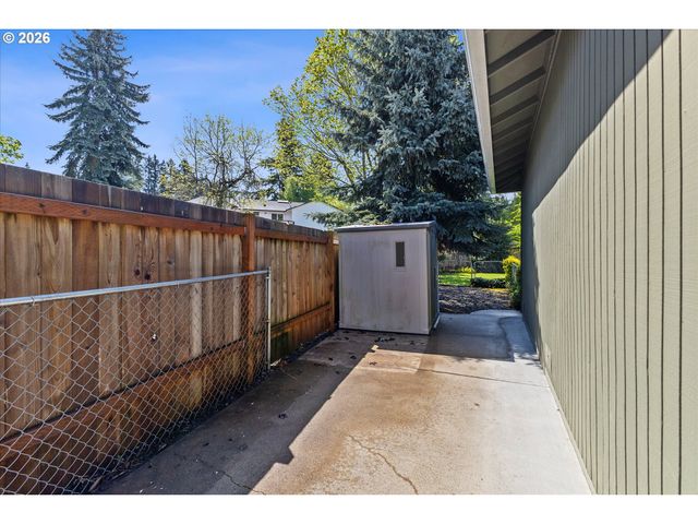 8448 Sw CHELAN Ct, Tualatin, OR 97062
