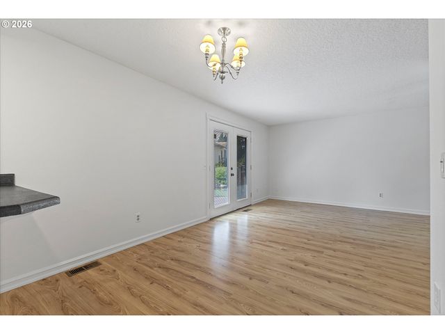 8448 Sw CHELAN Ct, Tualatin, OR 97062