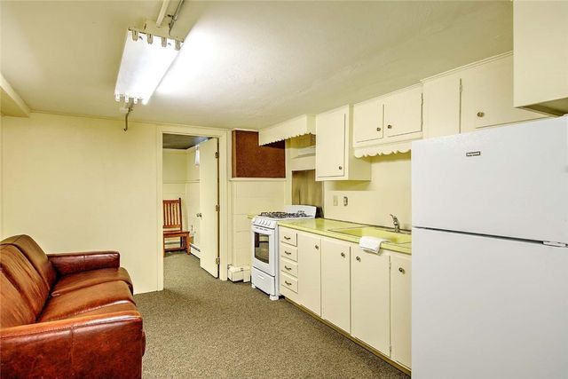 2199 Post Road, Warwick, RI 02886