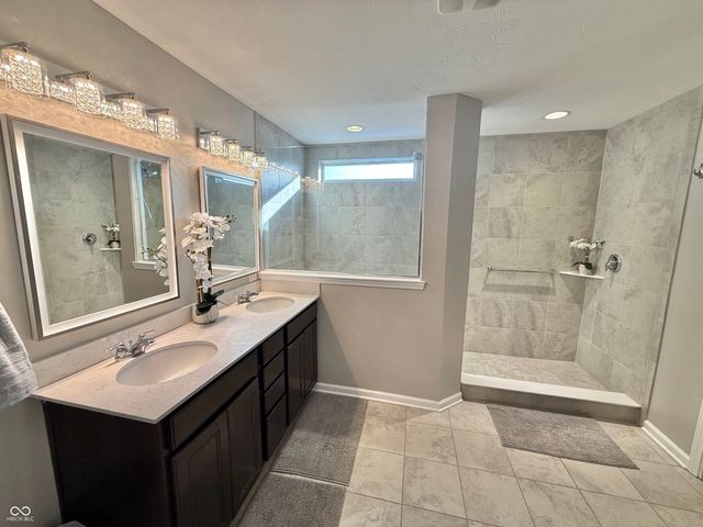 6588 Flat Ridge Lane, Brownsburg, IN 46112