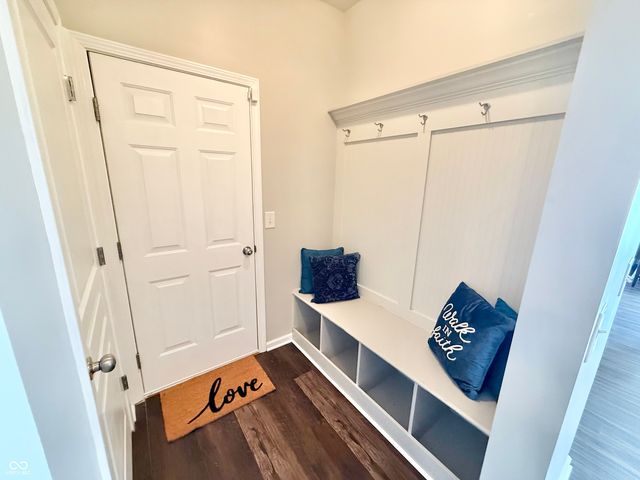 6588 Flat Ridge Lane, Brownsburg, IN 46112