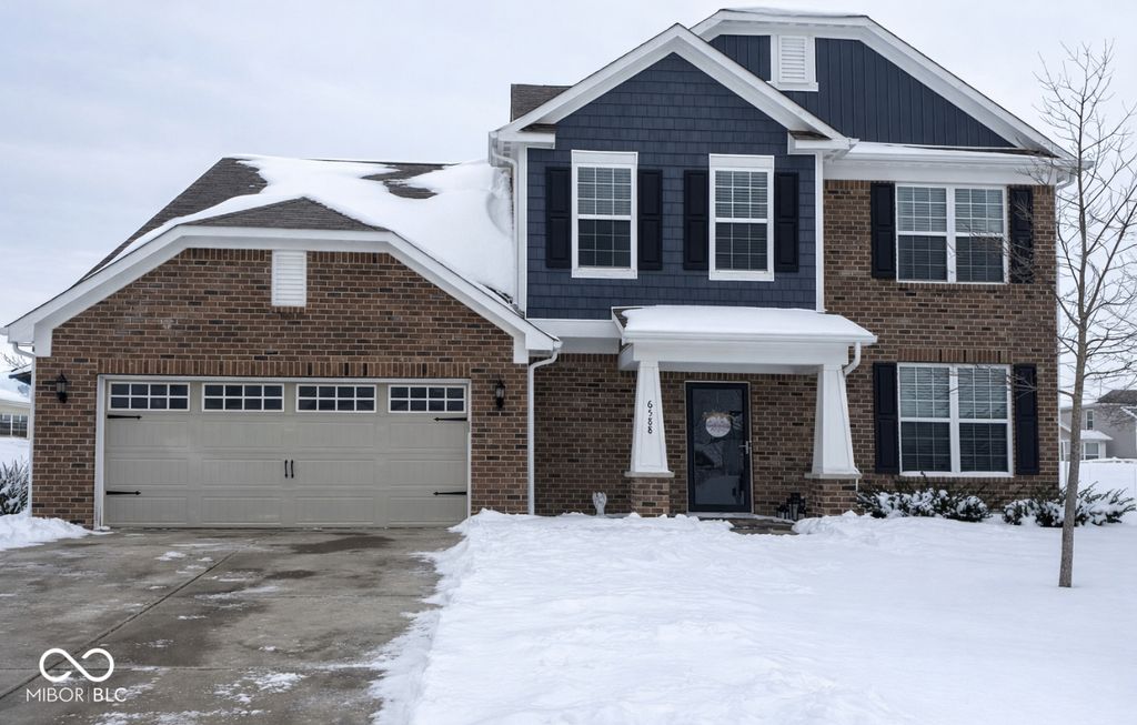 6588 Flat Ridge Lane, Brownsburg, IN 46112