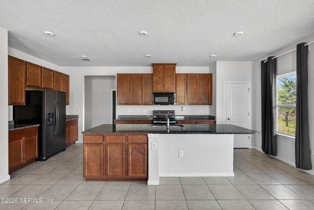 1345 TAN TARA Trail, Jacksonville, FL 32221