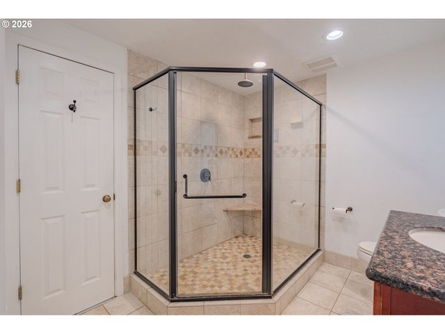 516 26TH St, Washougal, WA 98671