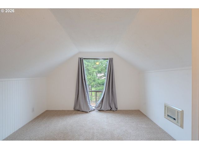 516 26TH St, Washougal, WA 98671