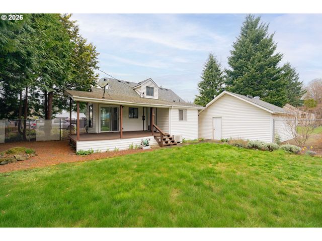 516 26TH St, Washougal, WA 98671