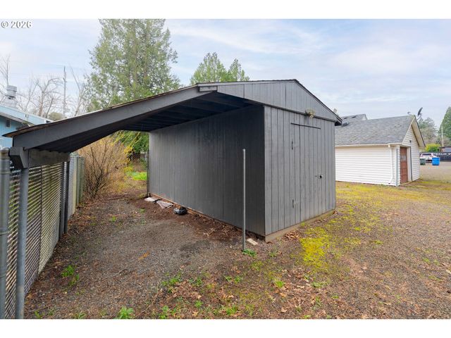 516 26TH St, Washougal, WA 98671