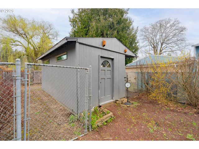516 26TH St, Washougal, WA 98671