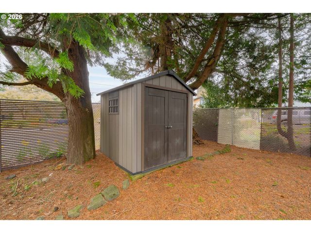 516 26TH St, Washougal, WA 98671