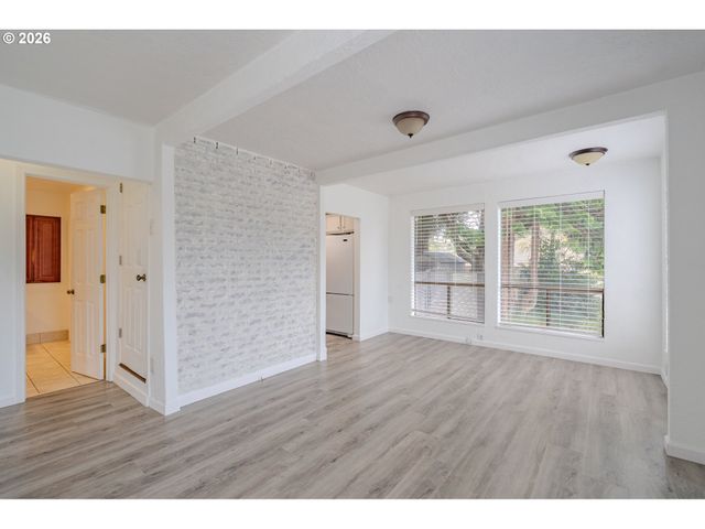 516 26TH St, Washougal, WA 98671