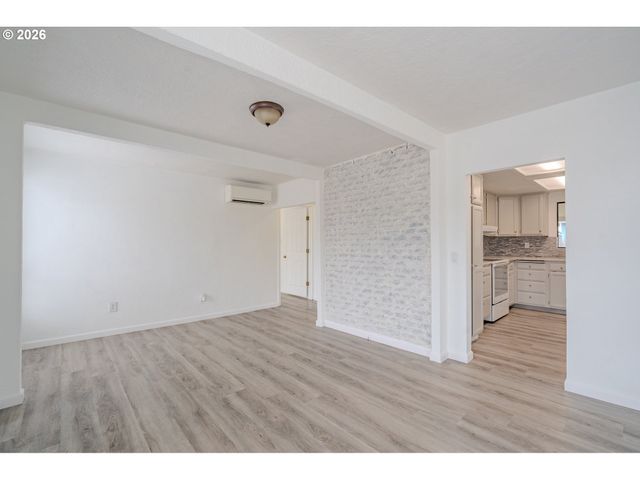 516 26TH St, Washougal, WA 98671