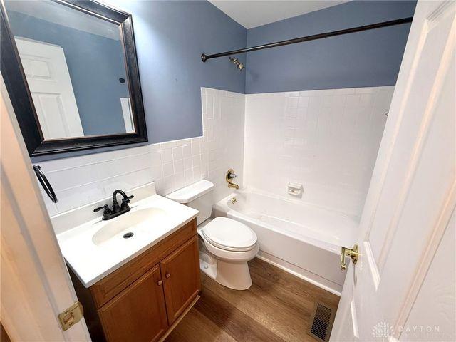 4932 Arrowview Drive, Dayton, OH 45424