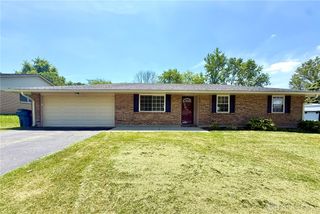 4932 Arrowview Drive, Dayton, OH 45424