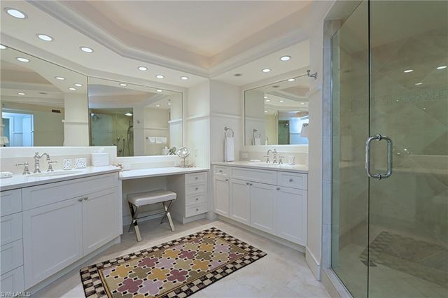 4651 Gulf Shore BLVD N # 504, Naples, FL 34103