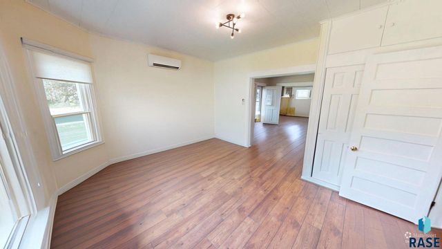 1022 3rd St Street, Brookings, SD 57006