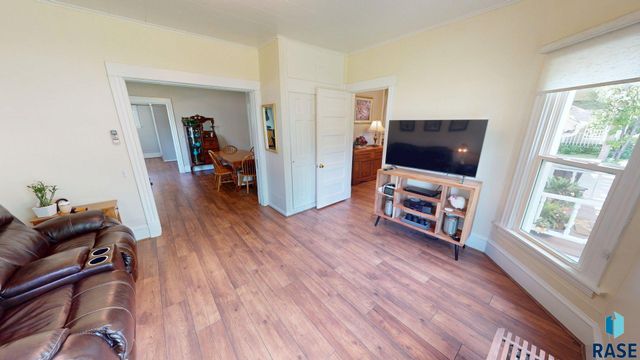 1022 3rd St Street, Brookings, SD 57006