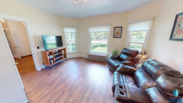 1022 3rd St Street, Brookings, SD 57006