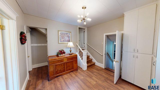 1022 3rd St Street, Brookings, SD 57006