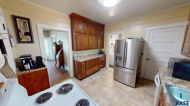 1022 3rd St Street, Brookings, SD 57006
