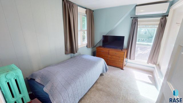 1022 3rd St Street, Brookings, SD 57006
