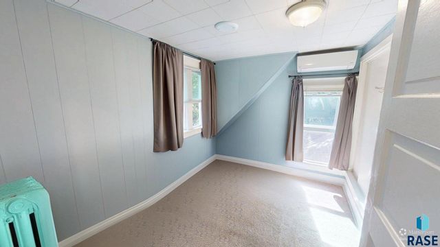 1022 3rd St Street, Brookings, SD 57006