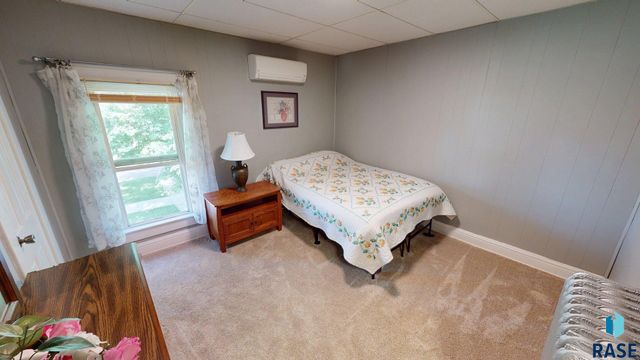 1022 3rd St Street, Brookings, SD 57006