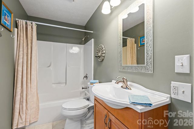 108 Hickory Forest Road, Fairview, NC 28730