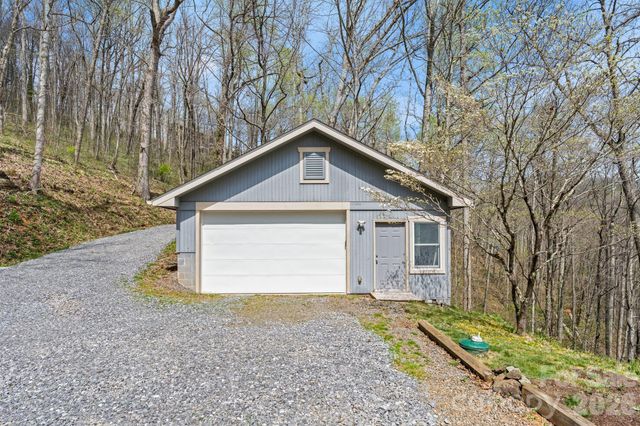 108 Hickory Forest Road, Fairview, NC 28730
