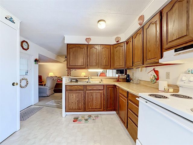 420 49TH STREET E 100, Palmetto, FL 34221