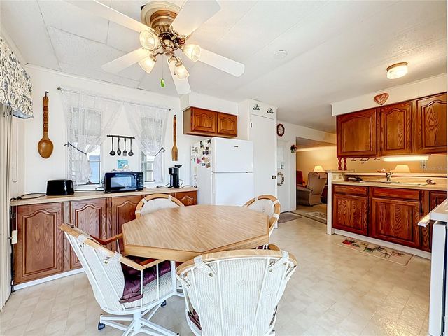 420 49TH STREET E 100, Palmetto, FL 34221