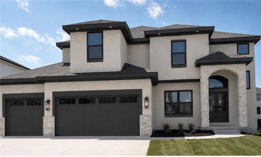 12695 NW Bittersweet Drive, Platte City, MO 64079