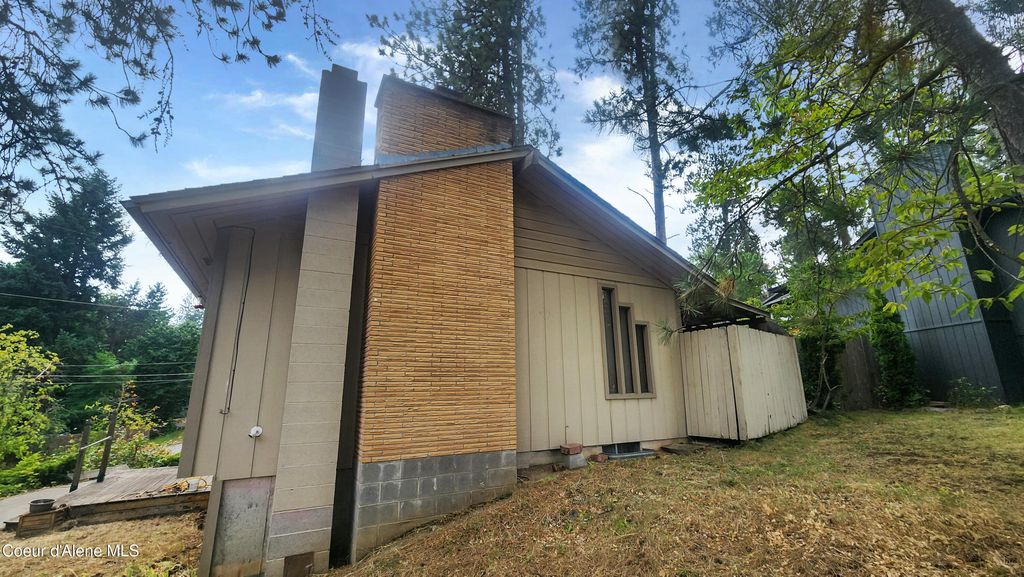 1383 E Hattie AVE, Coeur d'Alene, ID 83814 photo 5