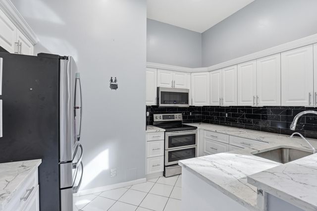 5405 Monterey Circle G, Delray Beach, FL 33484