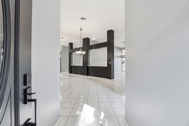 5405 Monterey Circle G, Delray Beach, FL 33484