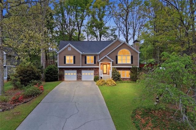 102 Cypress Drive, Dallas, GA 30157