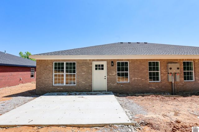 155 Blanton Court, Paducah, KY 42003