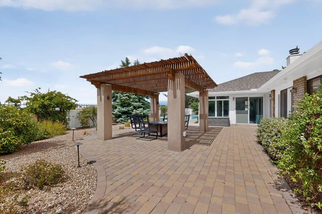 705 Navarra Way SE, Albuquerque, NM 87123