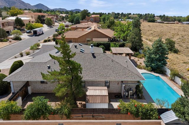 705 Navarra Way SE, Albuquerque, NM 87123