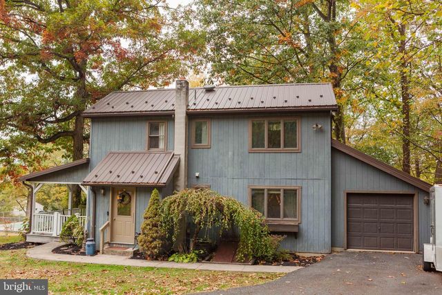 19 SISTERS LN, Lewistown, PA 17044