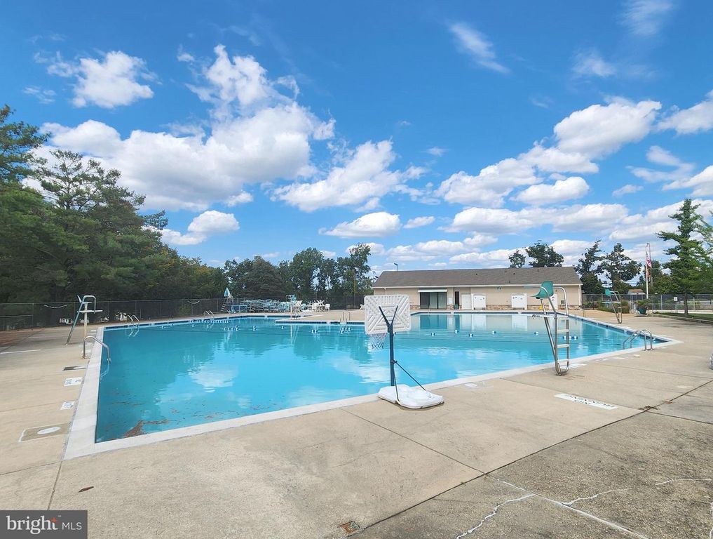 7100 ORA GLEN CT, Greenbelt, MD 20770